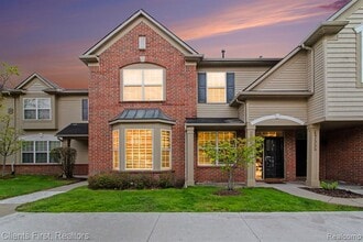 Building Photo - 47547 Ormskirk Dr