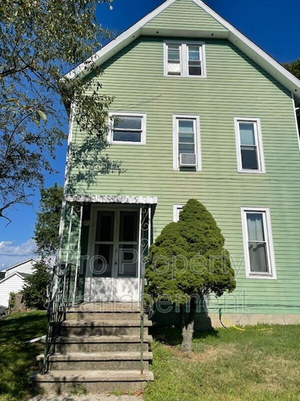 Primary Photo - 25A Fairfield Ave