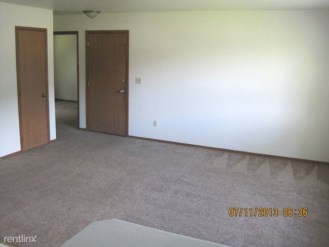 Foto del edificio - 3 br, 1 bath Apartment - Fishhook Apartments