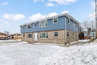Building Photo - 147 S Grand Ave
