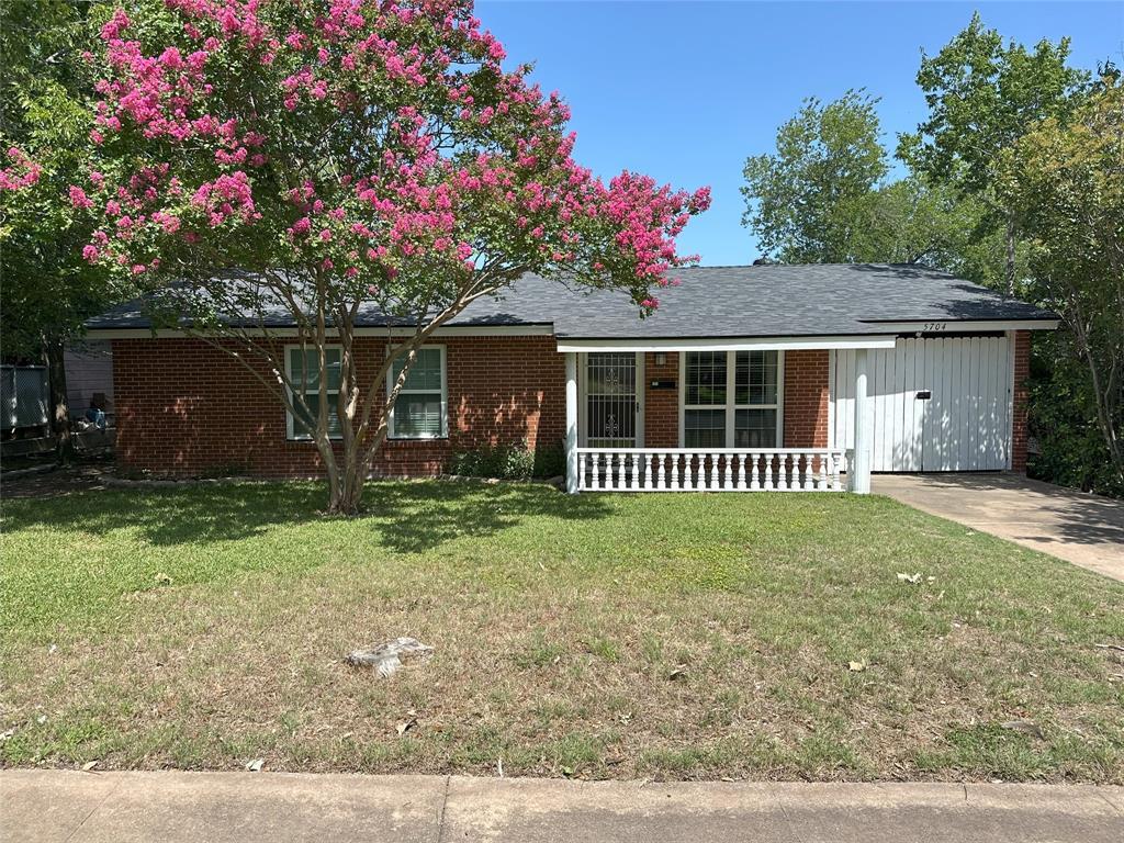 Primary Photo - 5704 Cedardale Dr