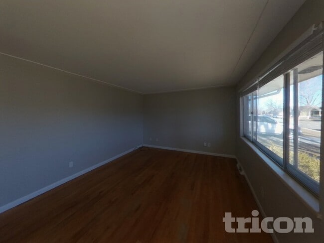 Foto del edificio - 915 S Tyler Ave