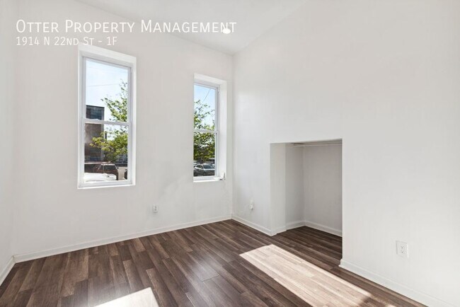 Foto del edificio - 1914 N 22nd St