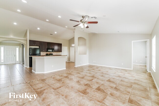 Foto del edificio - 1701 NW 15th Pl