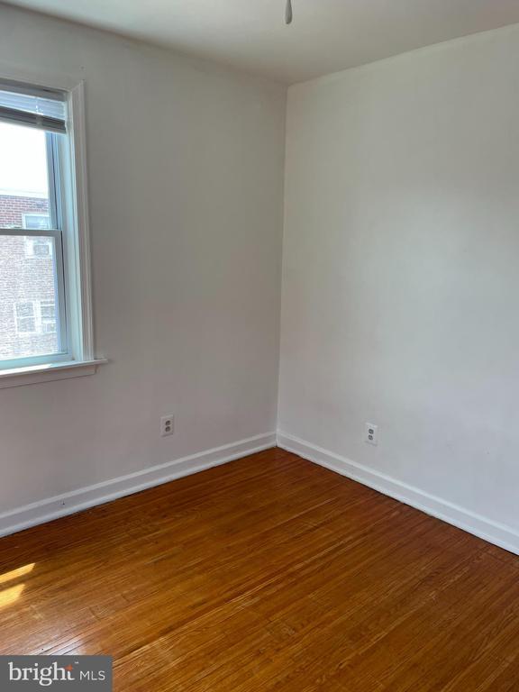 Foto del edificio - 6323 Sylvester St