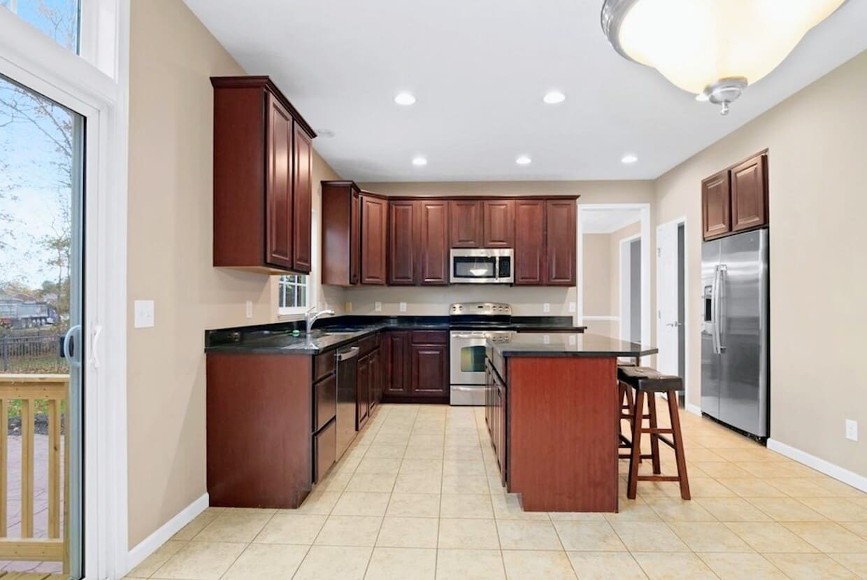 Building Photo - 2576 Covington Pl