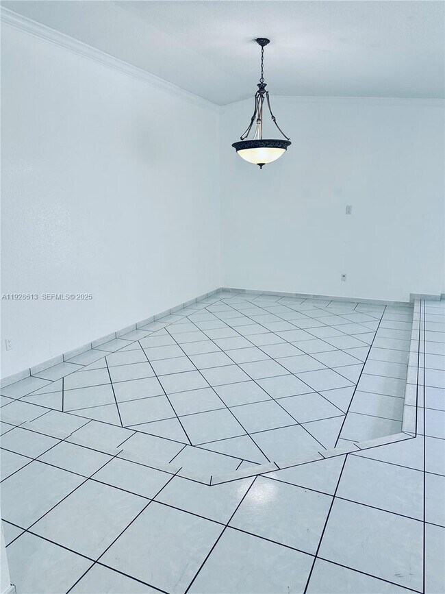 Building Photo - 12500 SW 251st Terrace