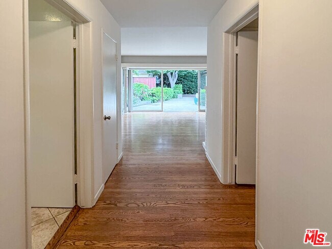 Foto del edificio - 3404 Butler Ave