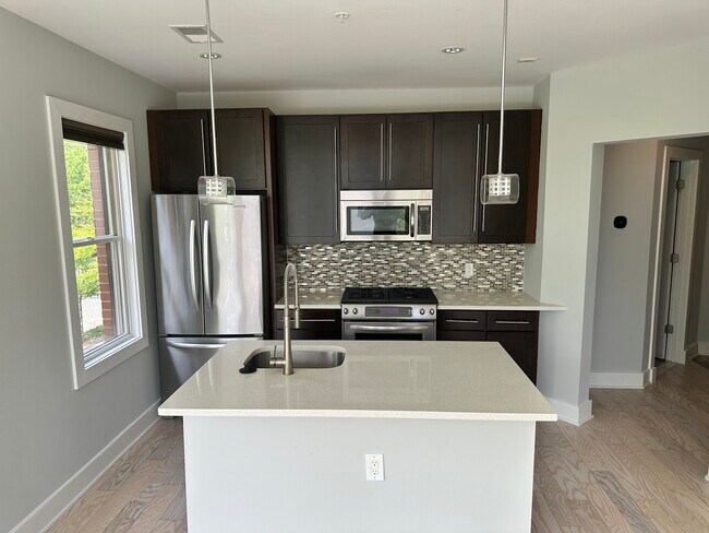 Building Photo - 2101 11th Street NW, Unit 205