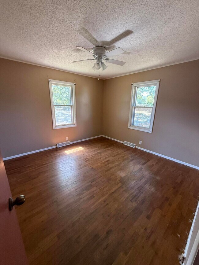 Foto del edificio - 3502 Finley Ave