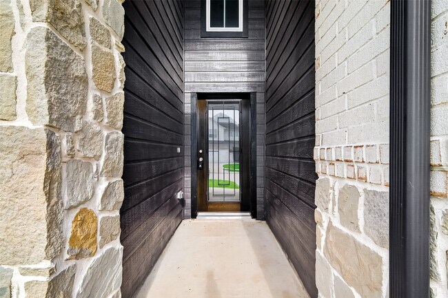 Foto del edificio - 2142 Reed Cave Ln