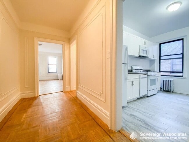 Building Photo - 15 Magaw Pl