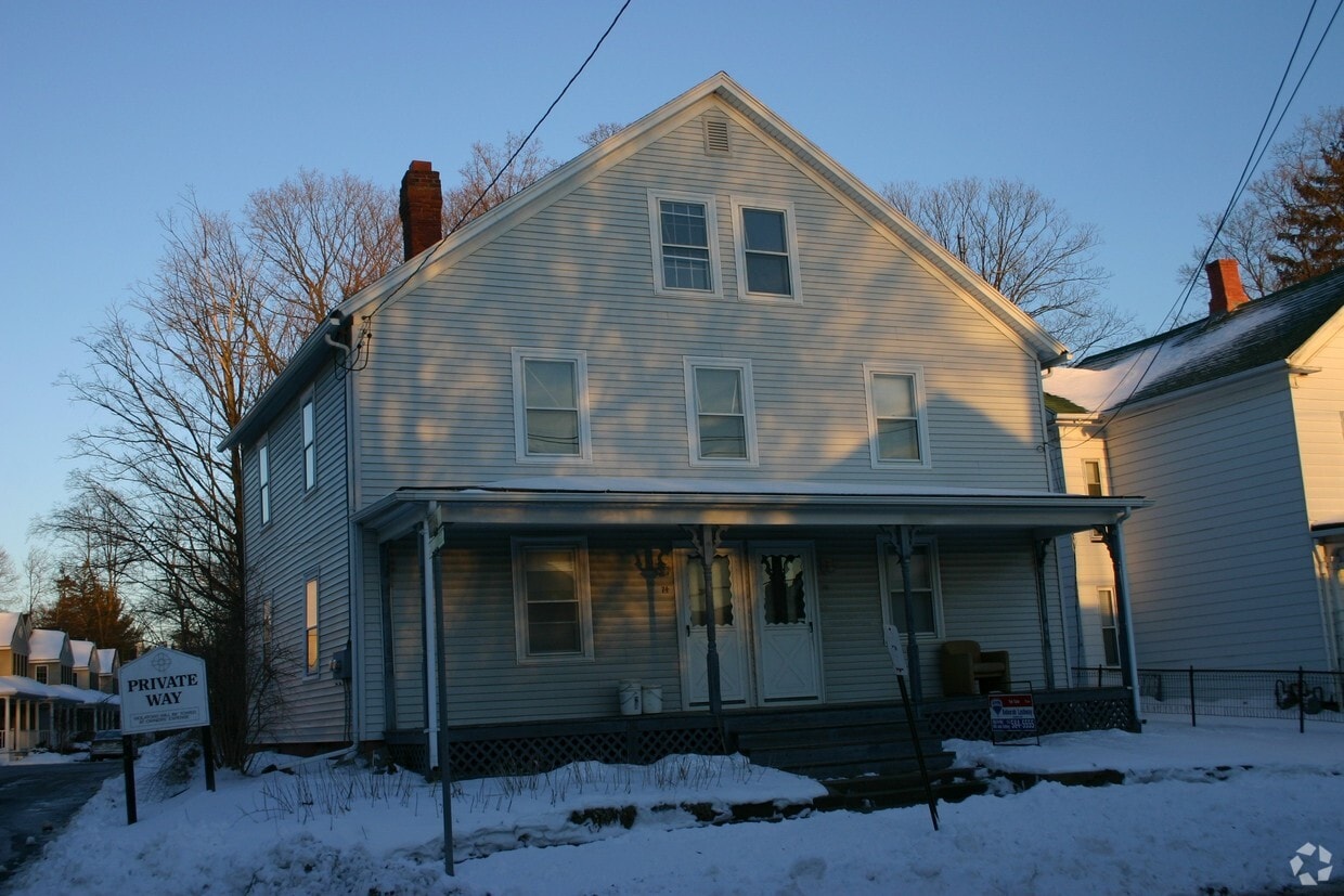 Building Photo - 74-76 Hawley St