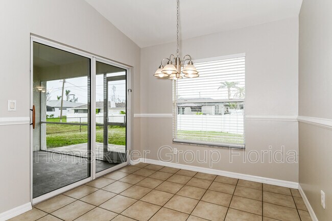 Foto del edificio - 1141 SW 6th Terrace