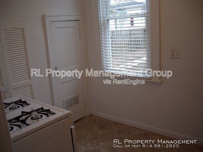 Foto del edificio - 2278 Indianola Ave