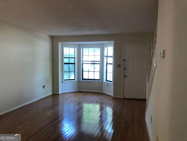 Foto del edificio - 415 Peabody St