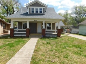 Building Photo - 508 N Atchison St