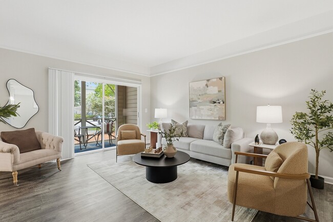 Building Photo - Avana Oakbrook