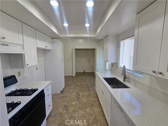 Foto del edificio - 7942 Moonshadow Cir