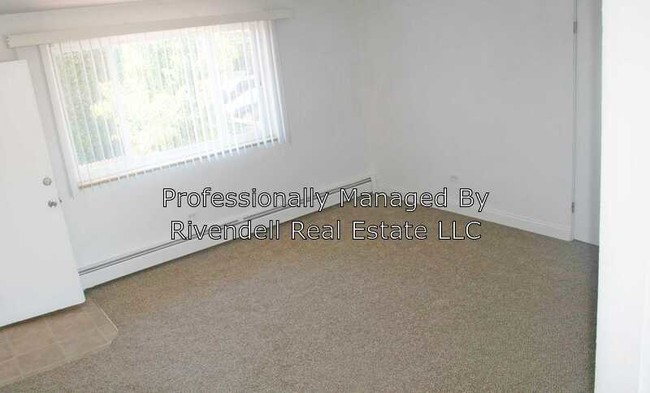 Foto del edificio - 2537 Kingston St