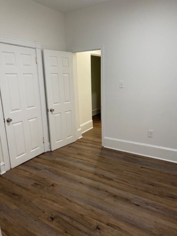 Building Photo - 123 N 53rd St