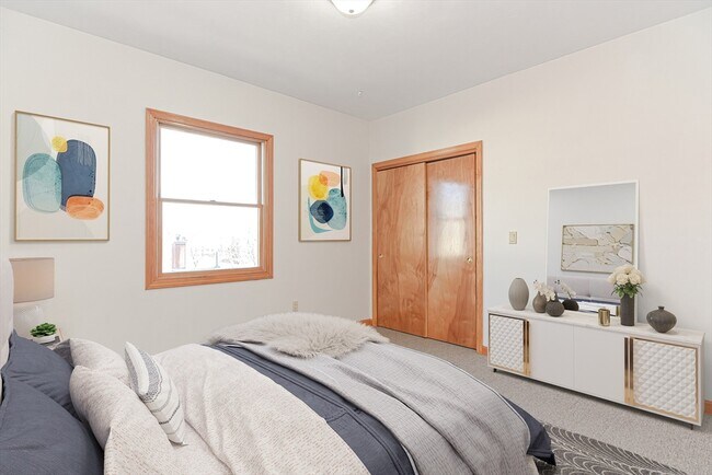 Foto del edificio - 12 Rena St