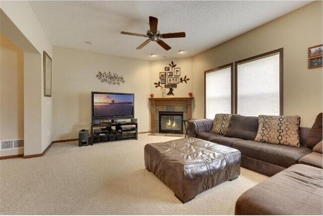 Foto del edificio - 16709 50th Ct N