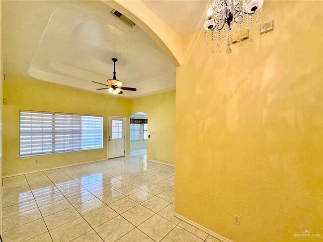 Foto del edificio - 28 N 40th St