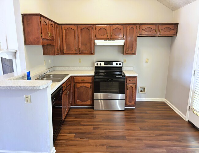 Foto del edificio - 2819 Hidden Creek Cove