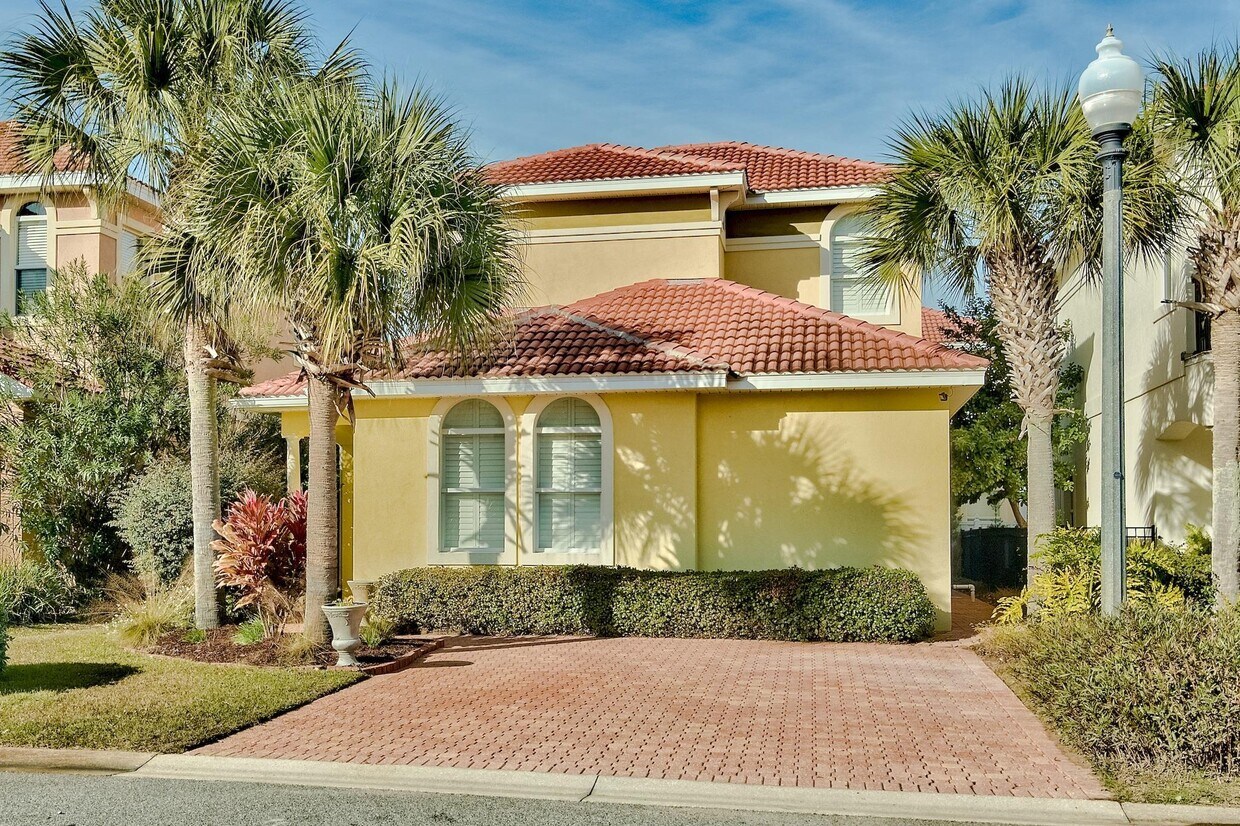 Primary Photo - 4742 Amhurst Cir