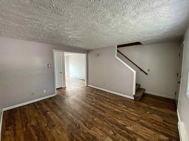 Building Photo - 5375 Osceola St