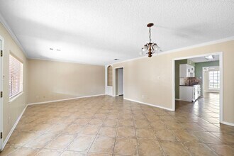 Building Photo - 14185 Misty Meadow Ln