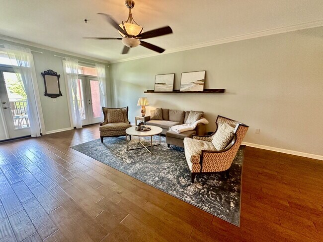Foto del edificio - Beautiful Two Bedroom Fully Furnished Townhome Located in Bluffton Village!