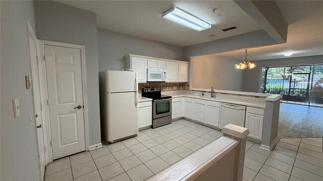 Foto del edificio - 3336 Shallot Dr