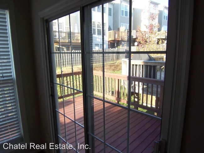 Building Photo - 3 br, 2.5 bath House - 6412 Hawk View Lane