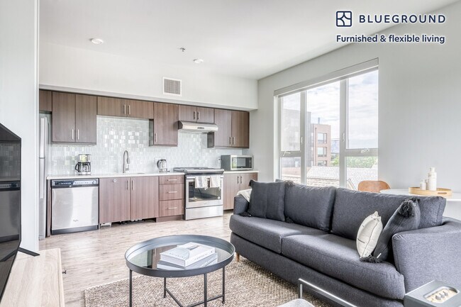 Building Photo - 3885 Tennyson St