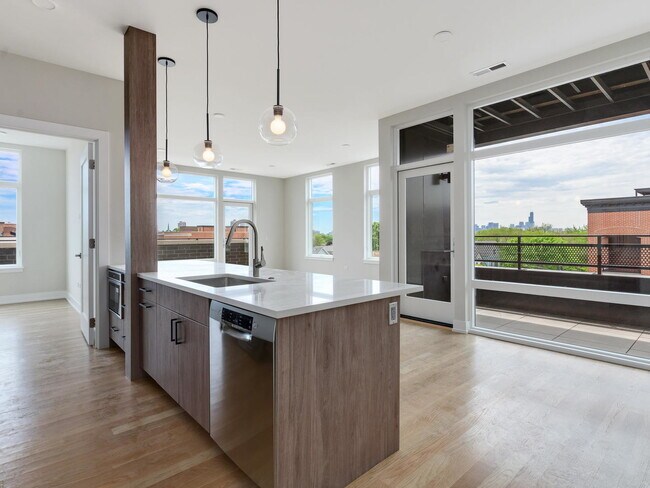 Foto del edificio - 3208 N Southport Ave