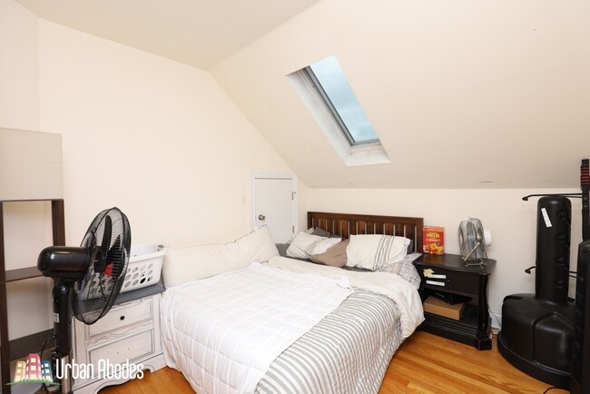 Foto del edificio - 1738 W Altgeld St