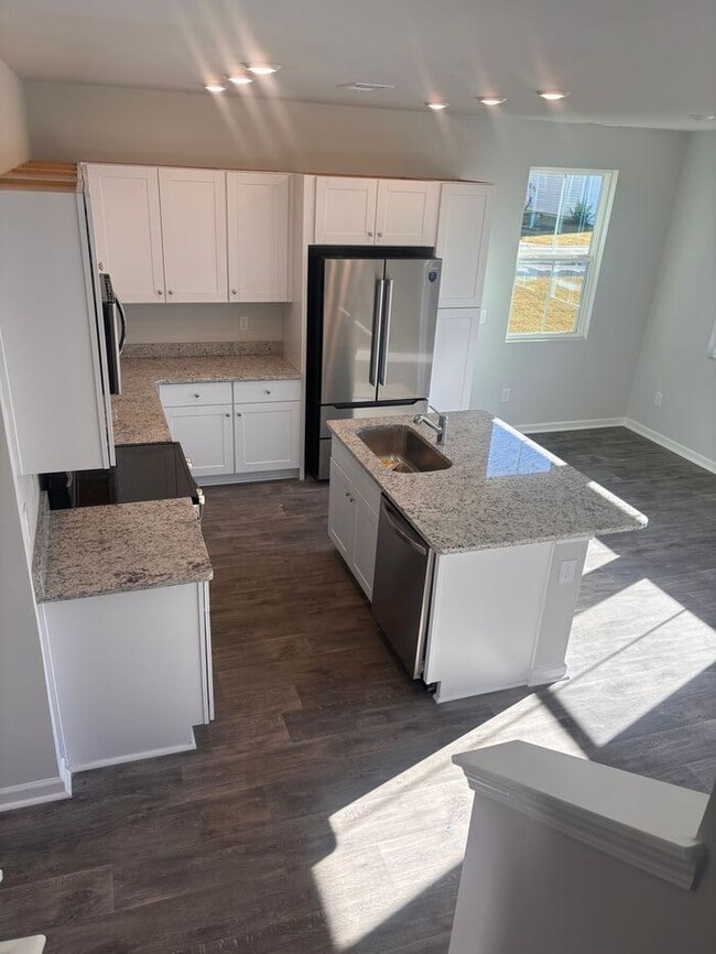 Building Photo - !! COMING SOON: Beautiful 4BR 3 BA Home w/ Loft + Patio + View in Little River !!