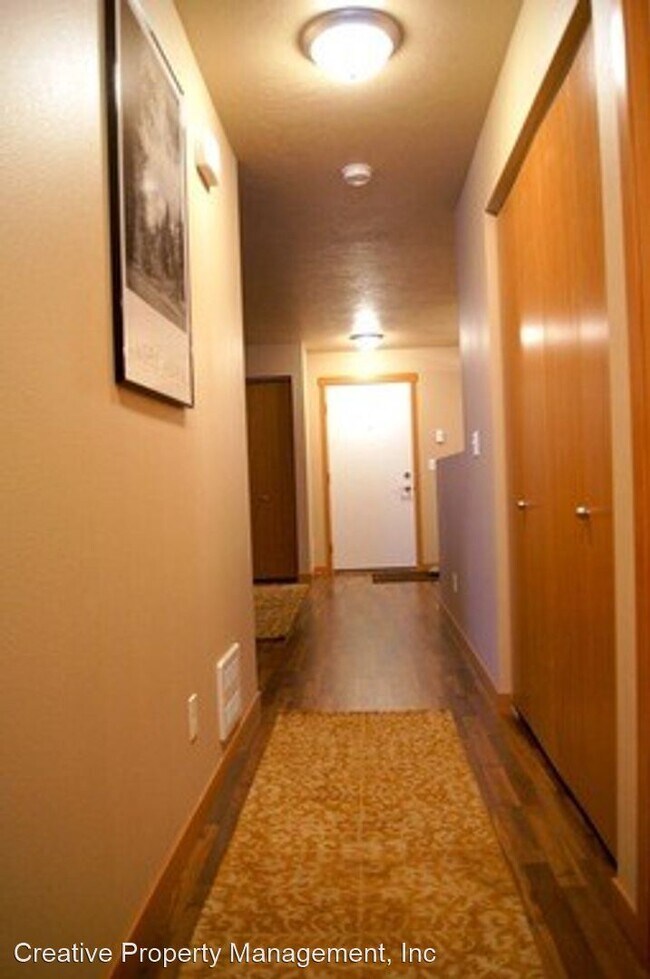 Building Photo - 2 br, 2 bath House - 1608 20th Ave NW #201