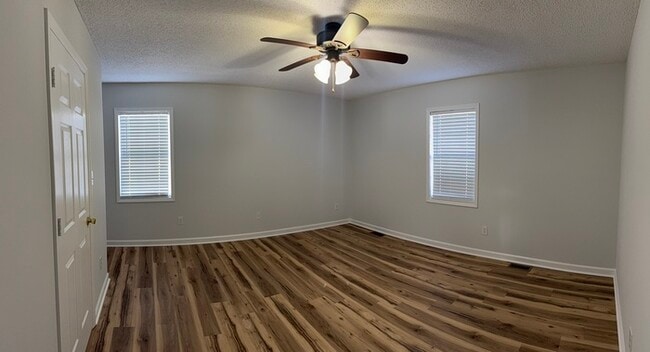 Foto del edificio - Neighborhood Home