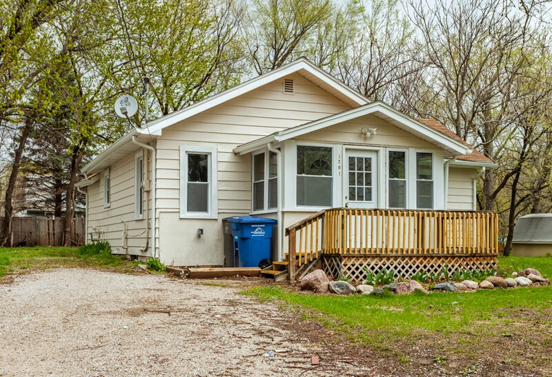 Foto principal - Cozy 3 Bedroom 1 Bathroom- Located near bl...