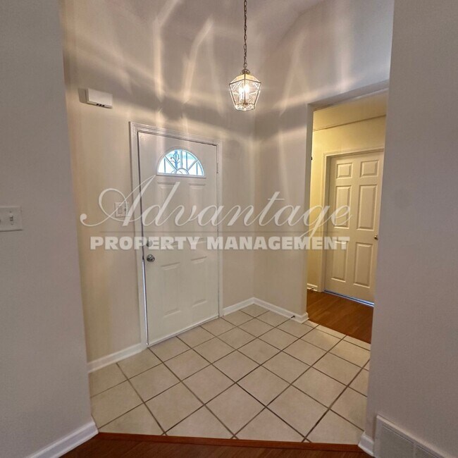 Foto del edificio - Spacious Cordova Home-- Move in READY