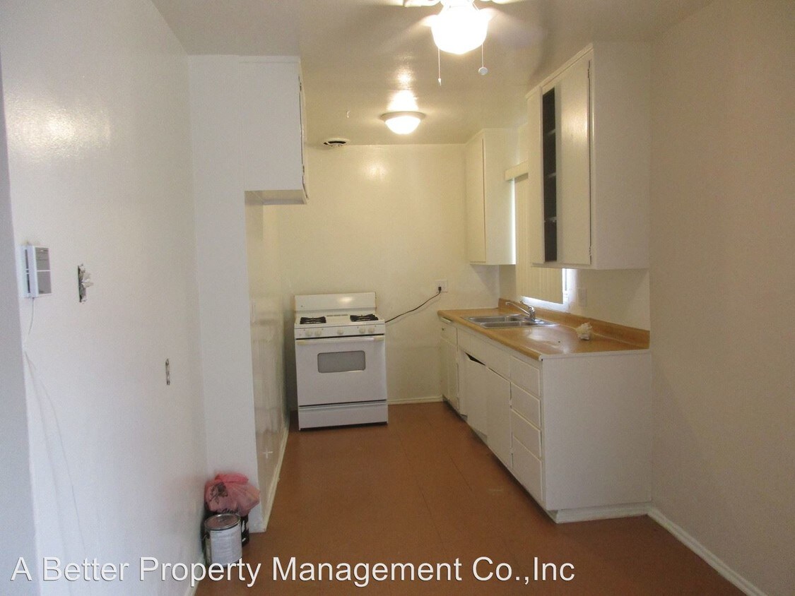 Primary Photo - 1503 N Stanton Pl