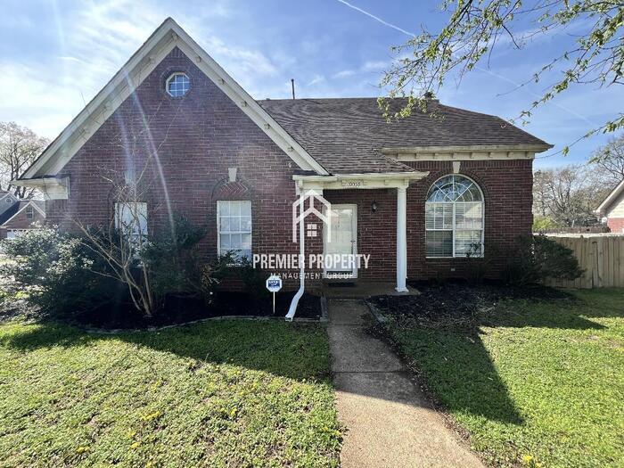 Primary Photo - 10059 Woodland Elm Ct
