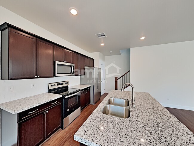 Building Photo - 1479 Garden Swing Avenue