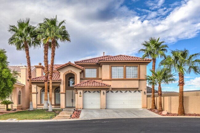 Building Photo - Luxury 5-Bedroom Home in Guard-Gated Community with 3-Car Garage