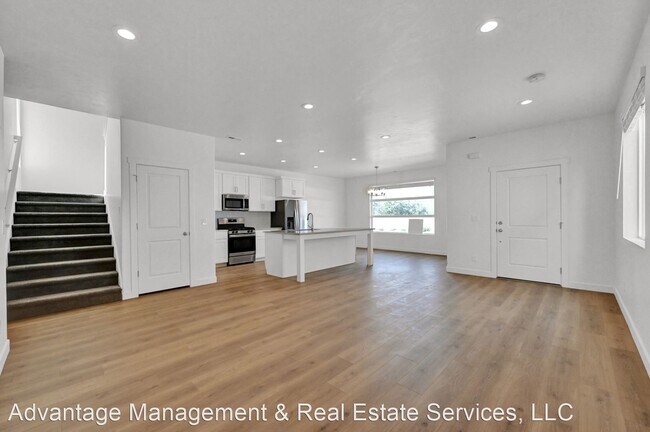 Building Photo - 3 br, 2.5 bath House - 578 S 1080 W