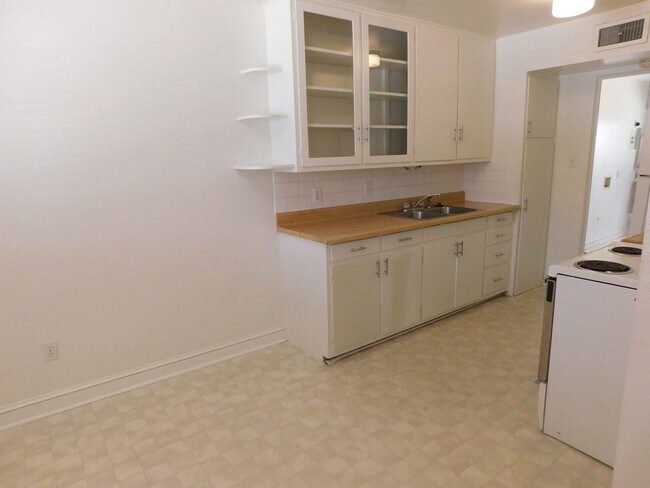 Foto del edificio - Walking Distance CMU/St Mary's