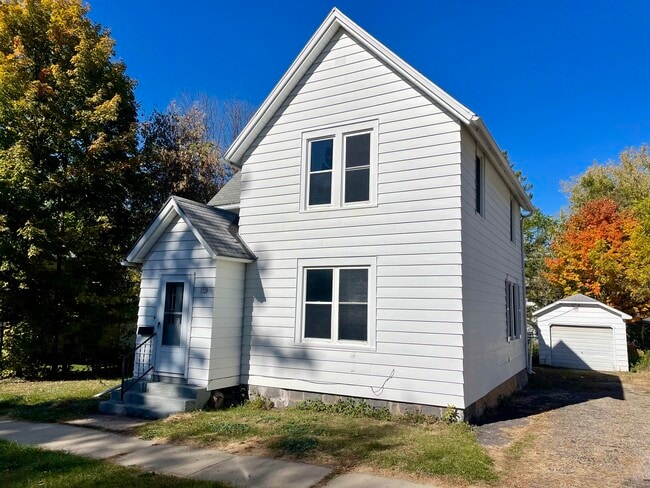 Building Photo - 175 W Moore St